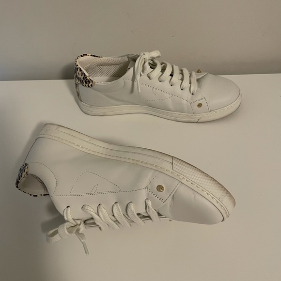 Fendi women’s white monster sneaker in size 37 - Picture 10 of 12